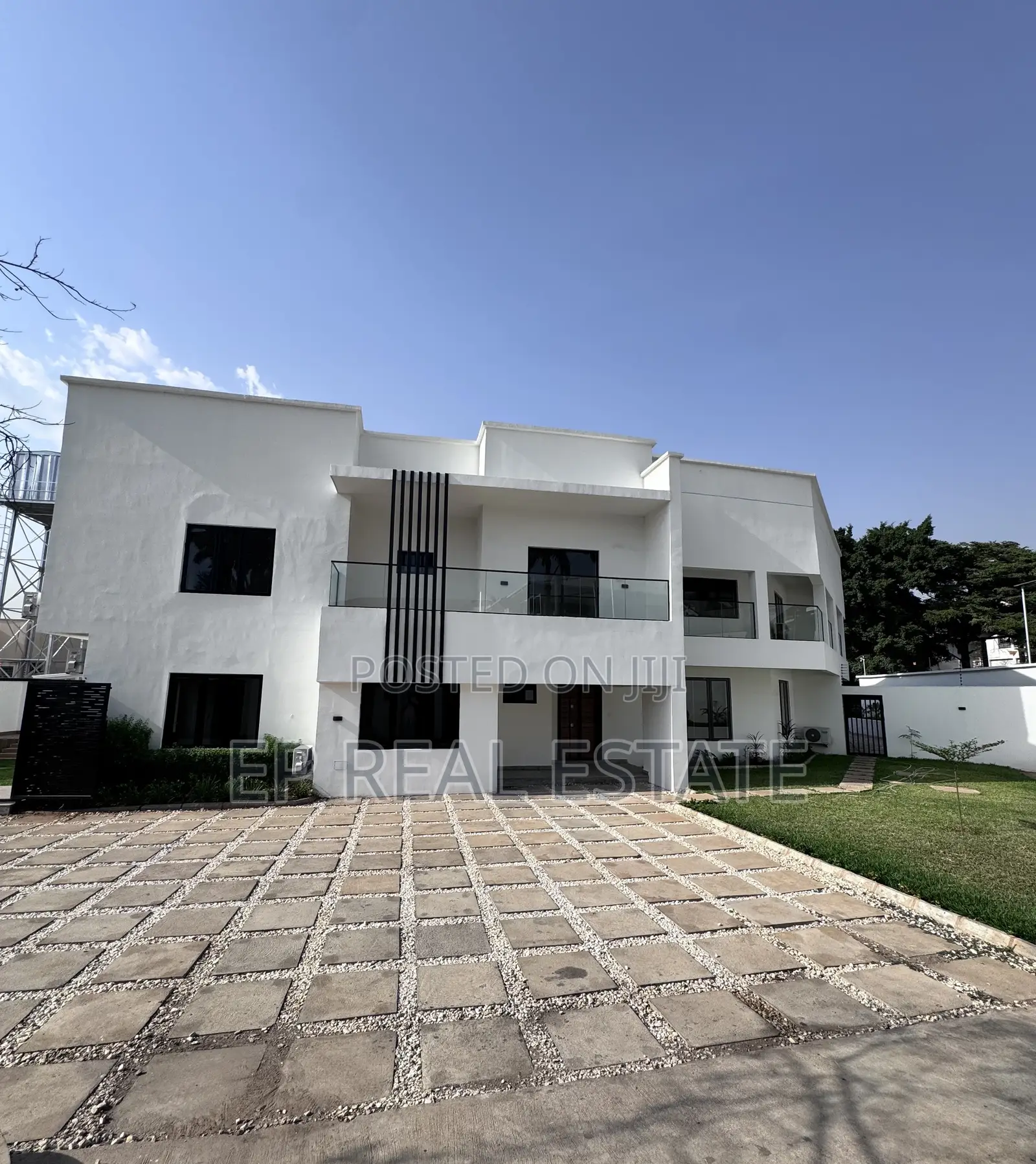 10bdrm Duplex in Asokoro for sale
