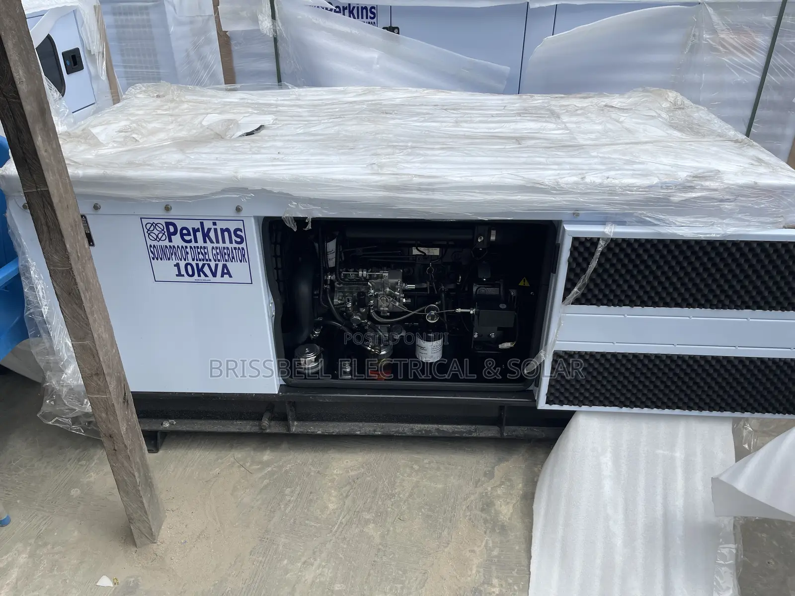 Excellent England Perkins Soundproof Diesel Generator 10kva