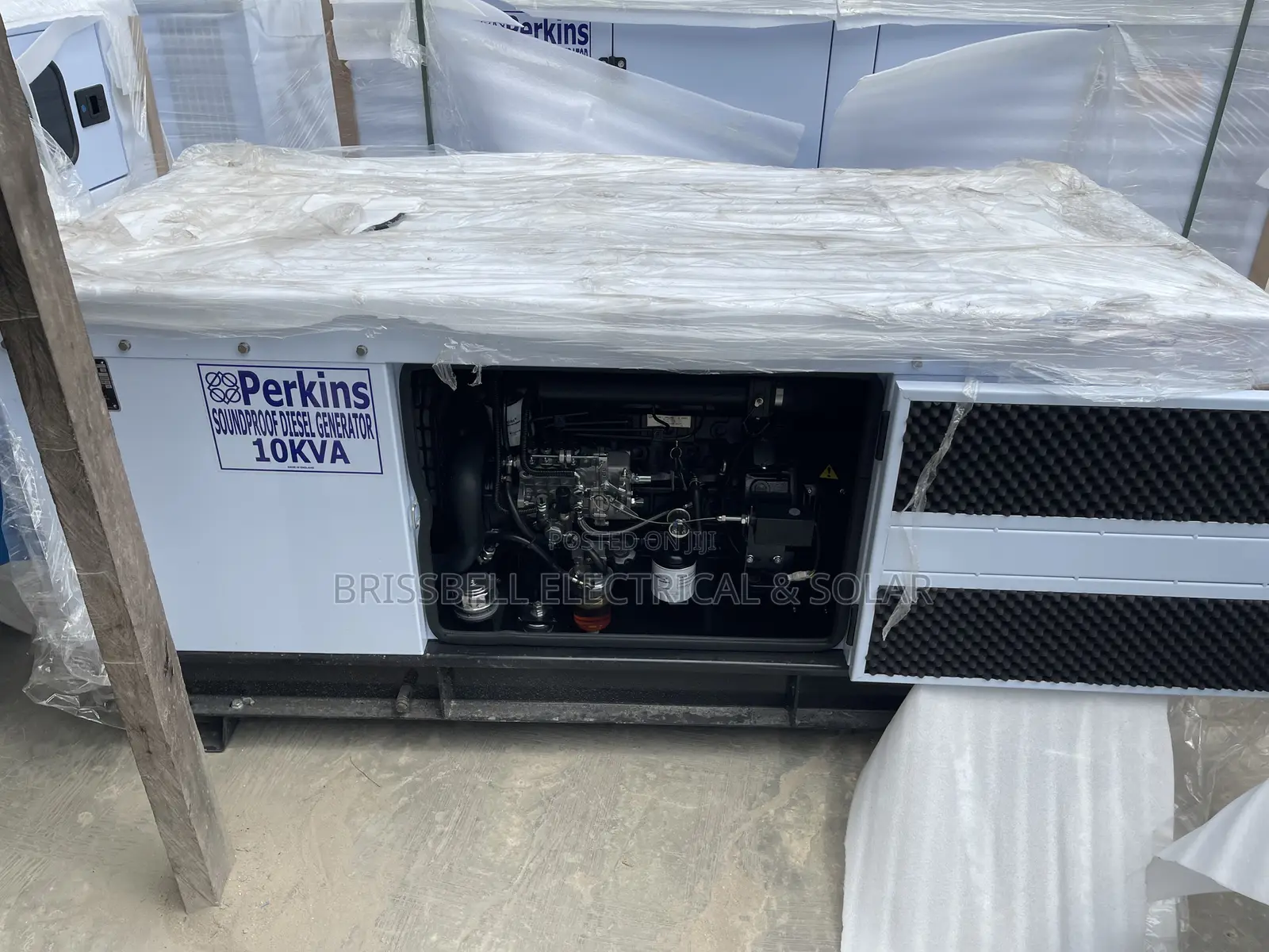 Excellent England Perkins Soundproof Diesel Generator 10kva