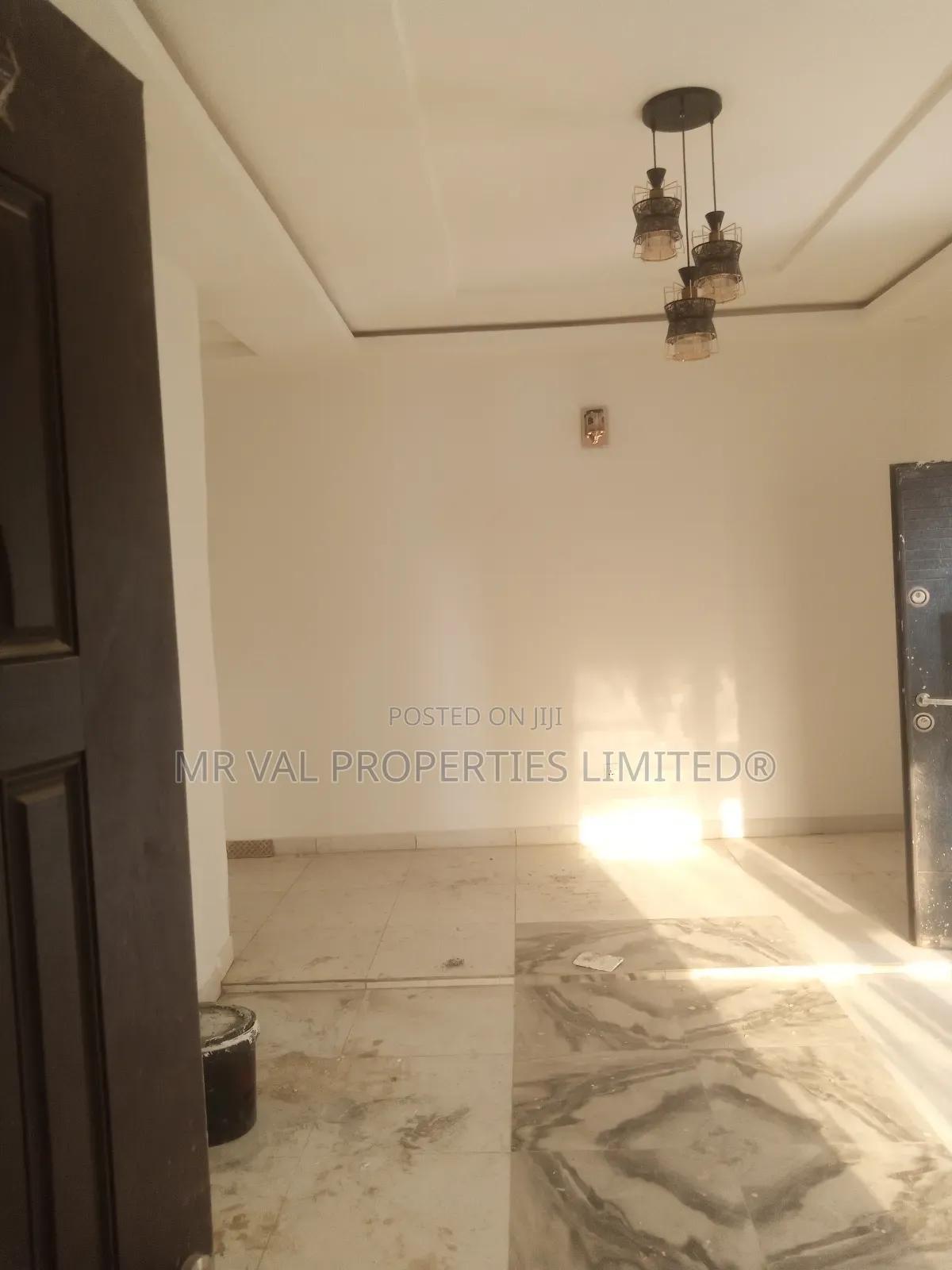 2bdrm Apartment in Gwarinpa for sale