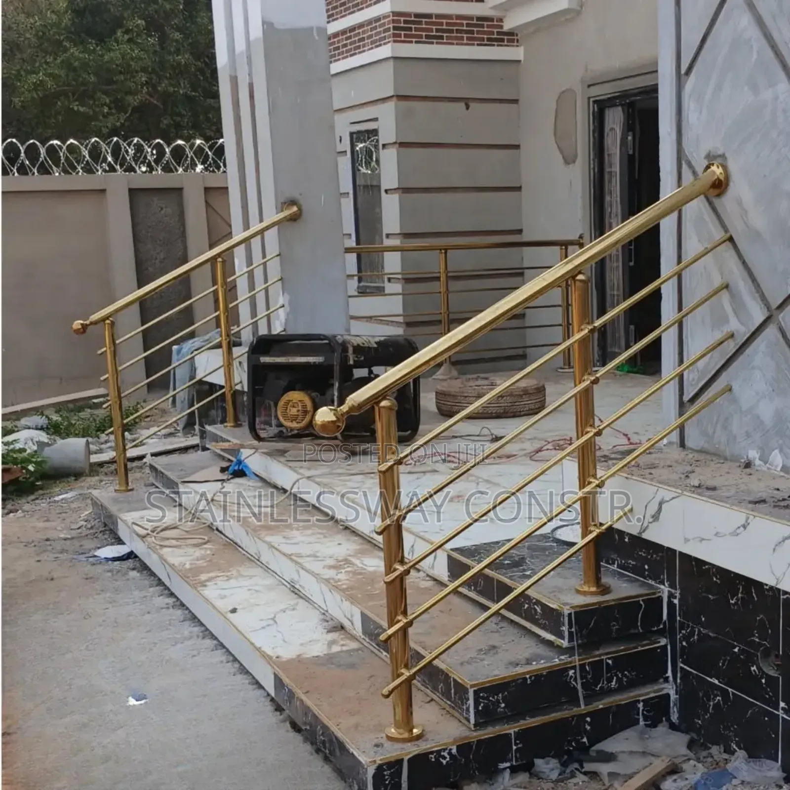 Gold Stainless Pipes and Accessories Railing Entrance