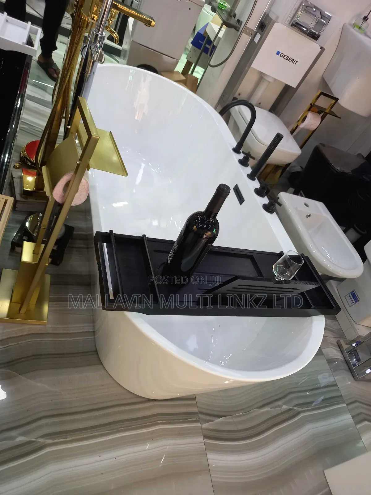 In-Built Free-Standing Bathtub