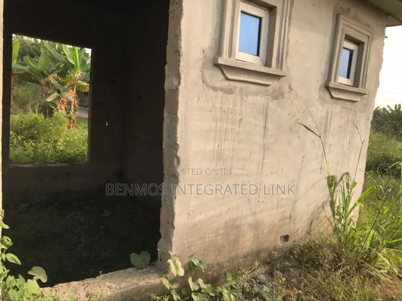 3bdrm House in Oloja Estate, Ikorodu for Sale