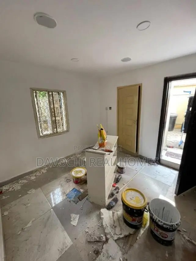 Mini Flat in Ologolo for rent