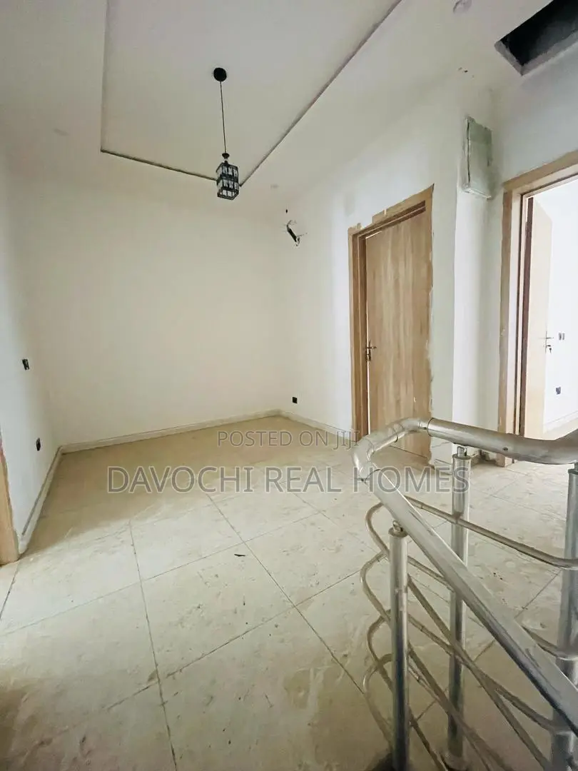 4bdrm Duplex in Vgc, Lekki for sale