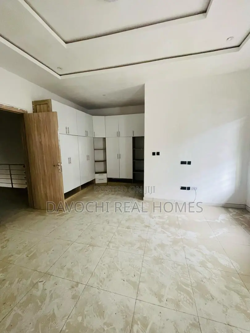 4bdrm Duplex in Vgc, Lekki for sale