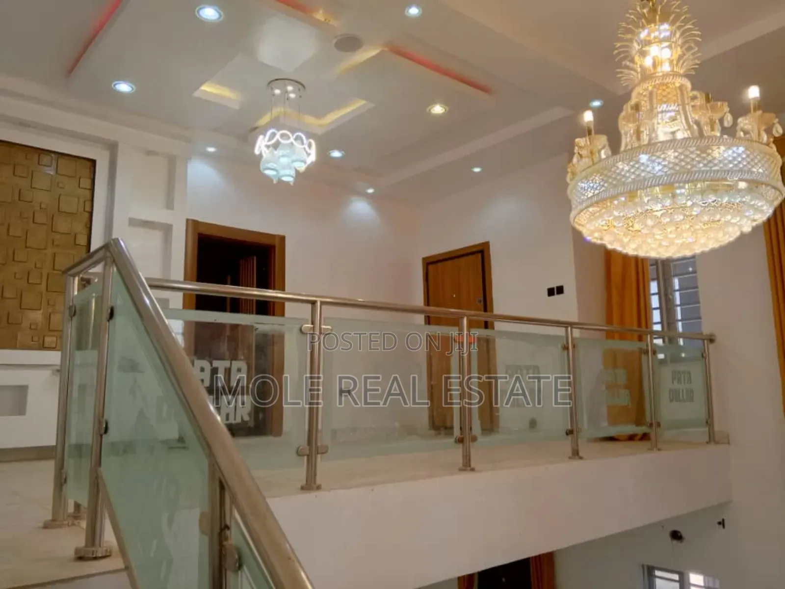 3bdrm Block of Flats in Leki, Lekki Phase 1 for sale