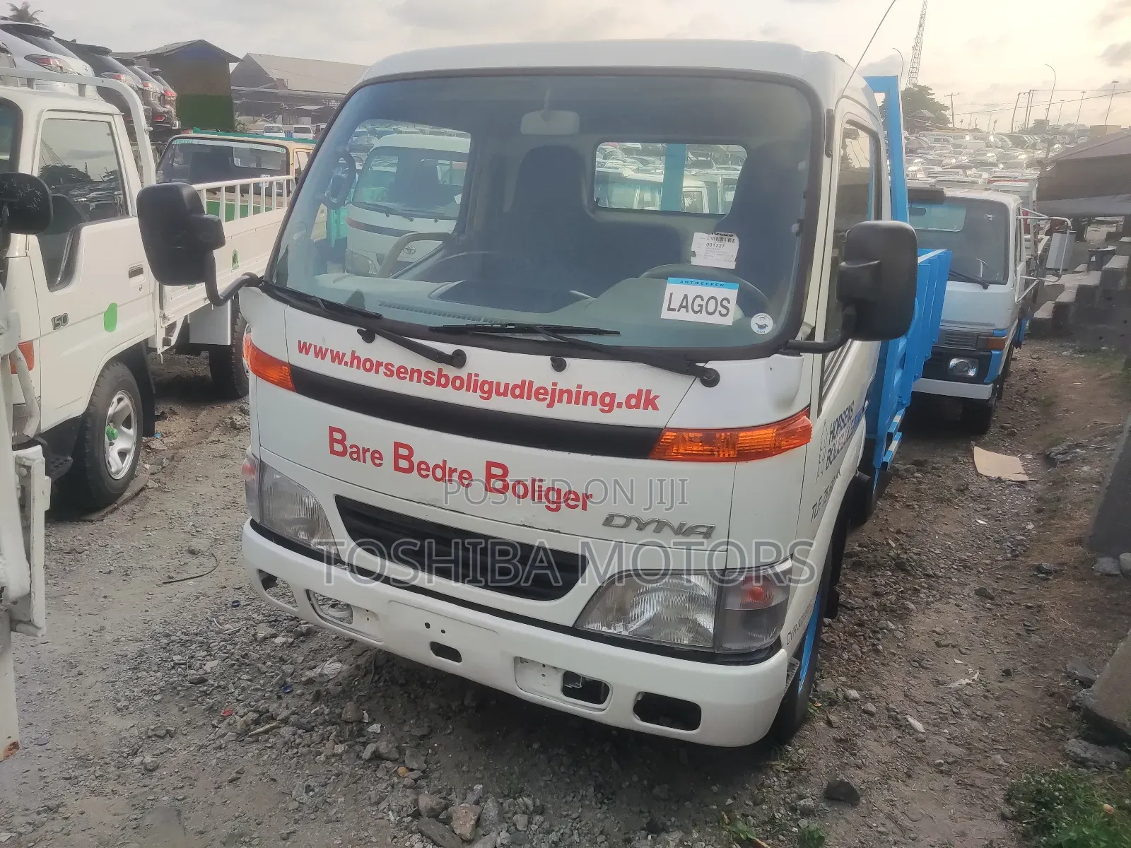 Toyota Dyna 2017 White