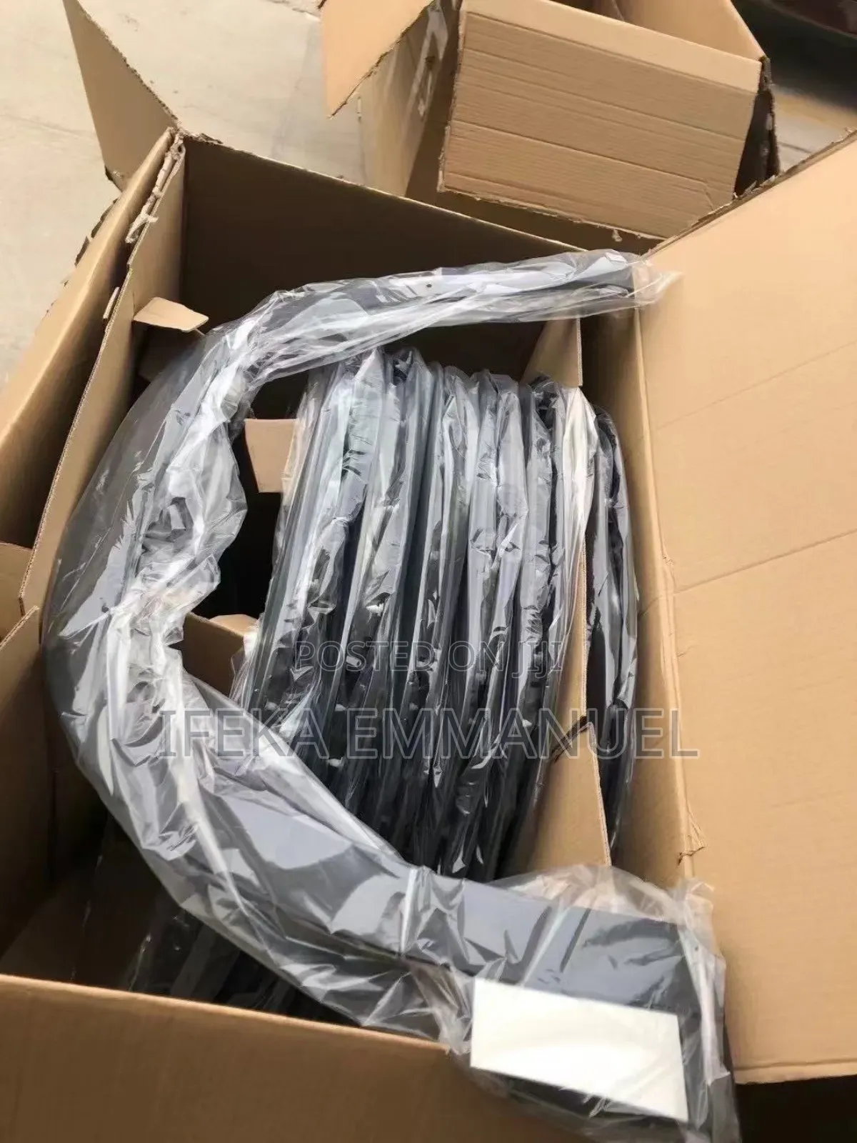 Front Fender Mulding Volkswagen Atlas