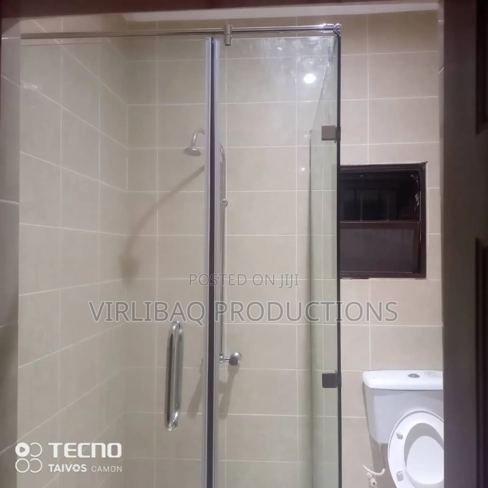 Beautiful and Affordable Shower Glass Designs for Bathroom