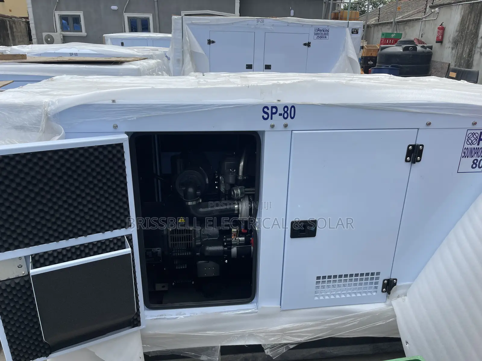 Strong England Perkins Soundproof Diesel Generator 80kva