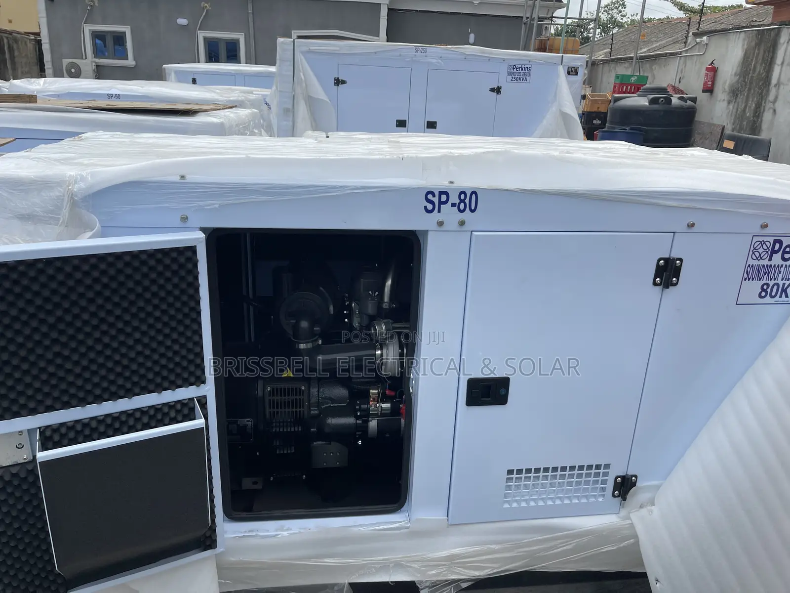 Strong England Perkins Soundproof Diesel Generator 80kva