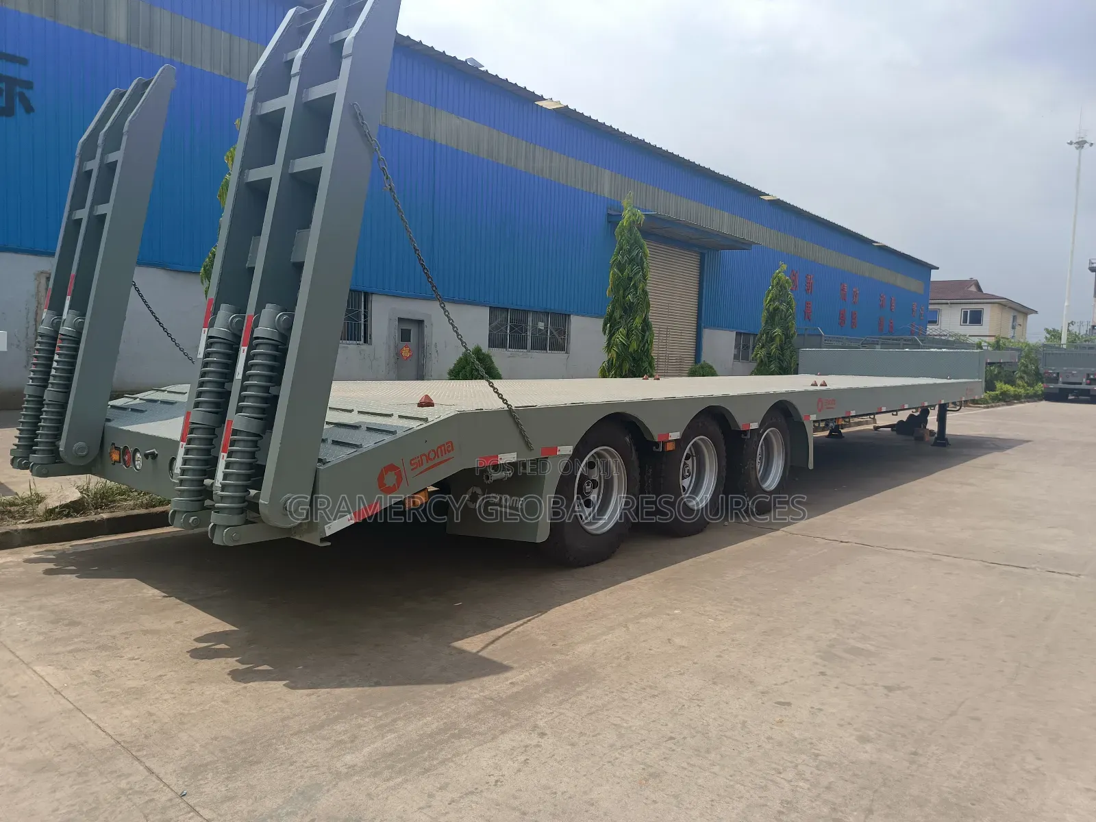 Brand New Semi Trailer Low Bed 60 Tons 3 Axle Available