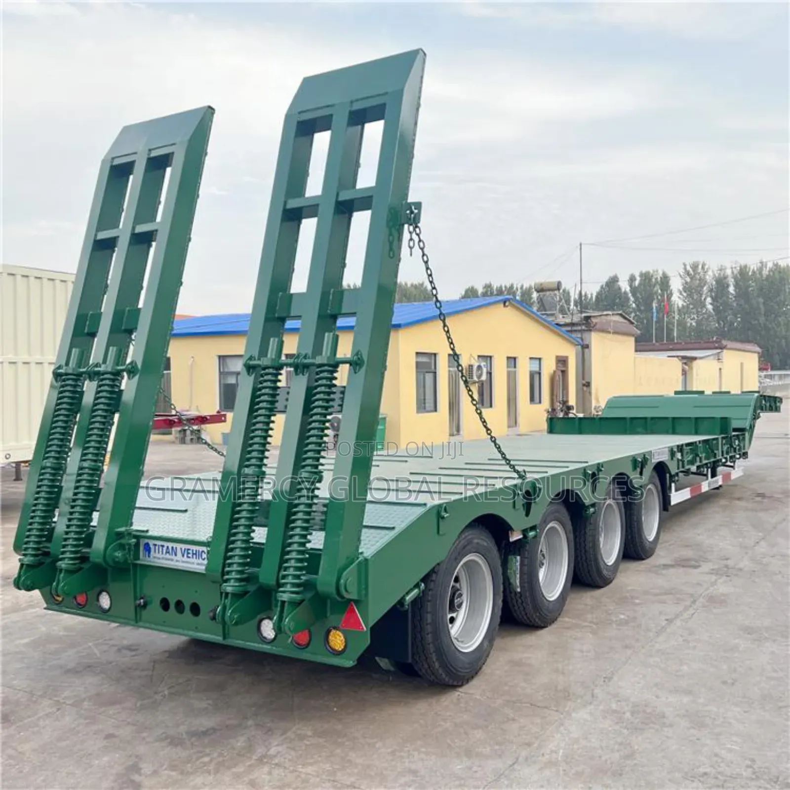 Brand New Semi Trailer Low Bed 60 Tons 3 Axle Available