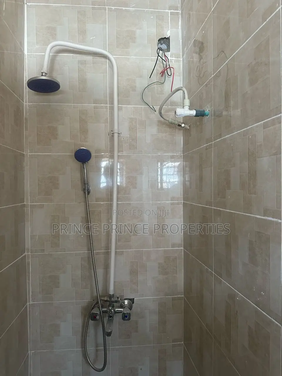 Furnished 2bdrm Block of Flats in Surulere for rent