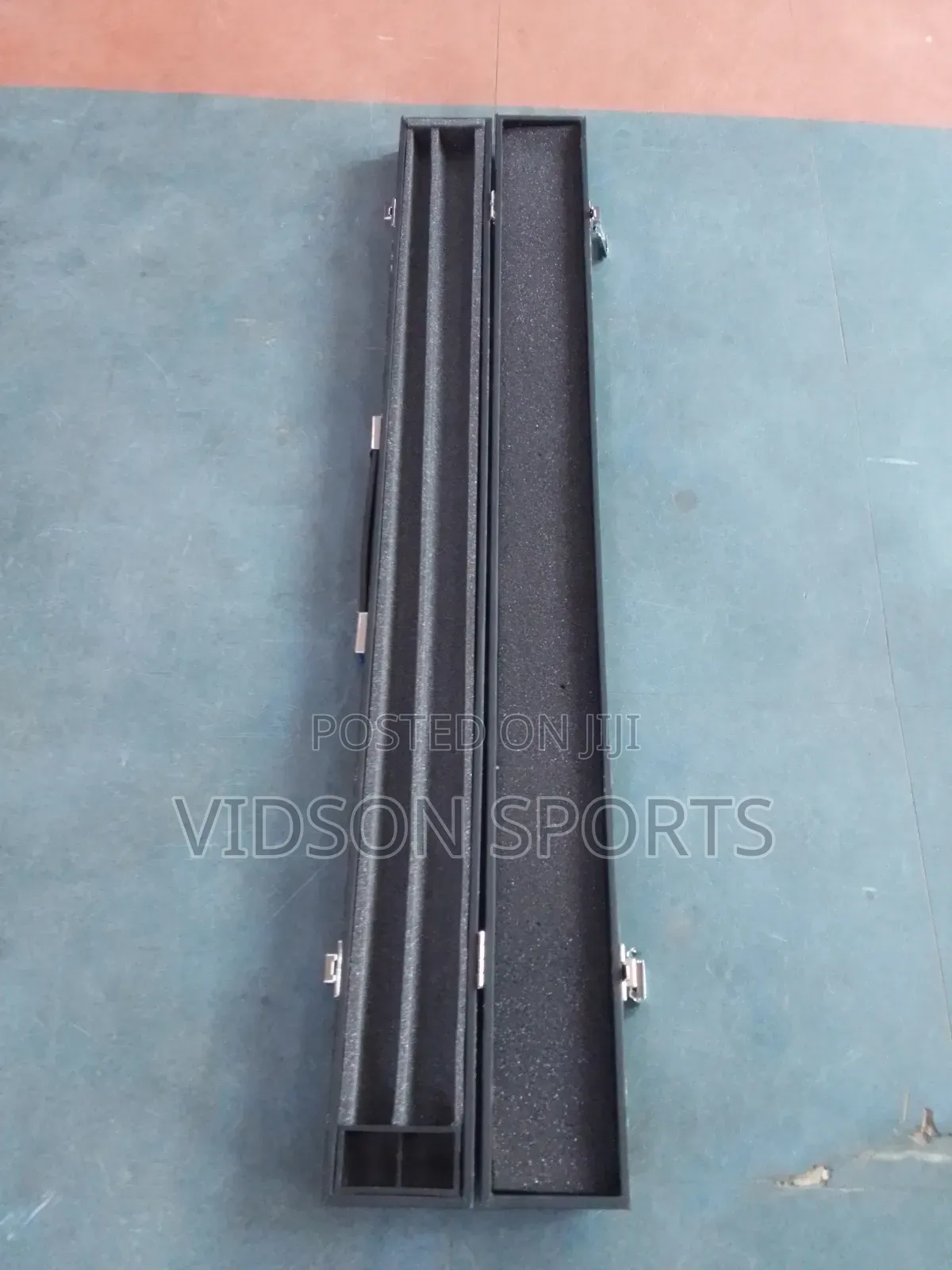 Small Size Metallic Cue Cases