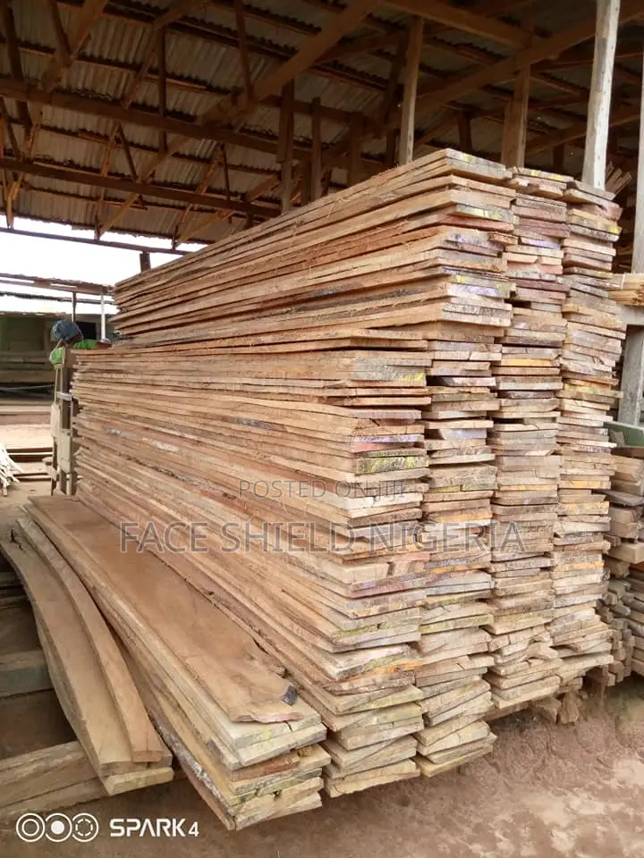 Itara / Akun / Eku Roofing Planks