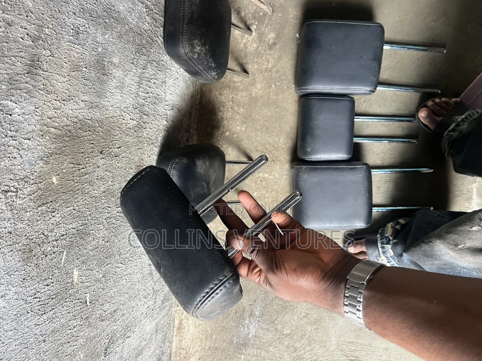 Complete Back Headrest Toyota Highlander Iv Available