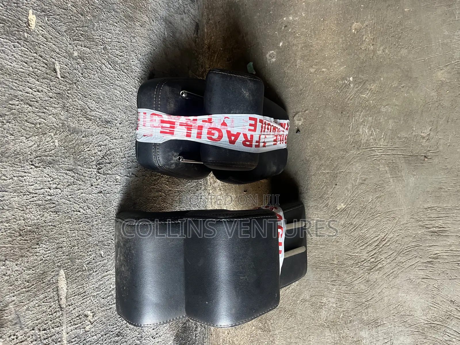 Complete Back Headrest Toyota Highlander Iv Available