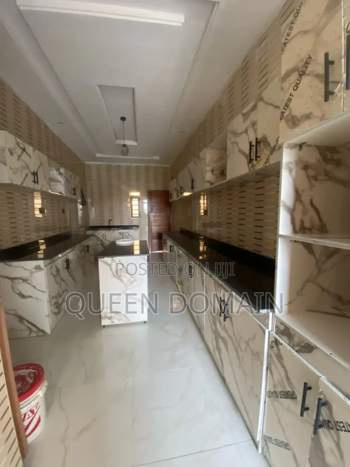 2bdrm Block of Flats in Fidiso Estate, Ajah for rent