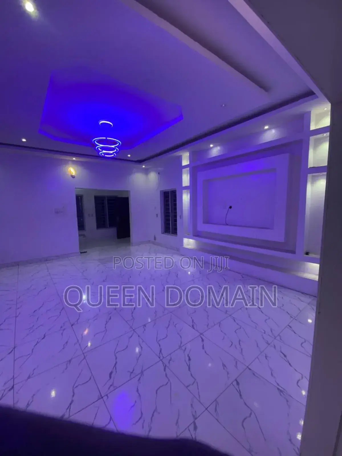 3bdrm Block of Flats in Hopevill, Ajah for rent