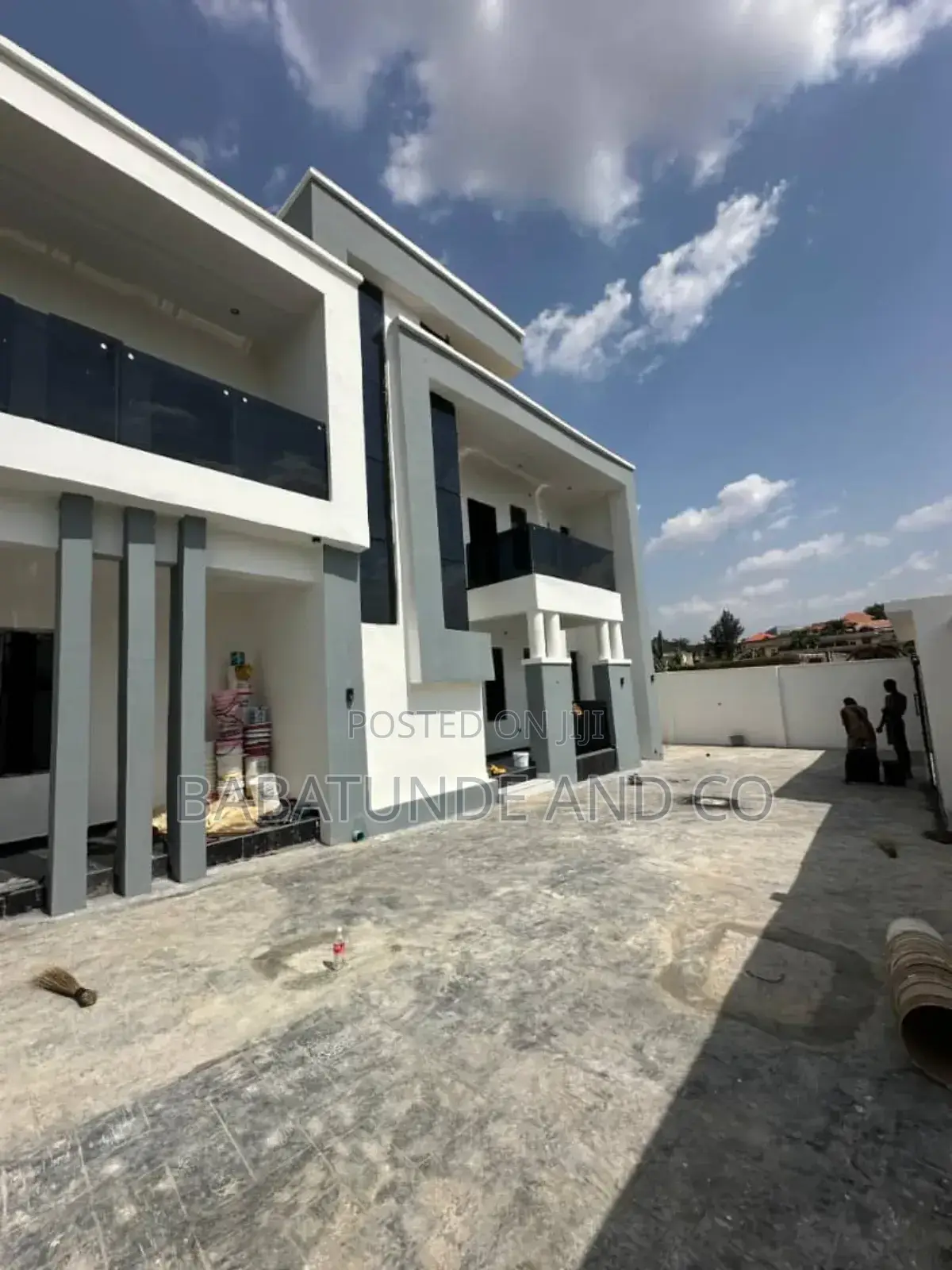 4bdrm Duplex in Moniya for sale