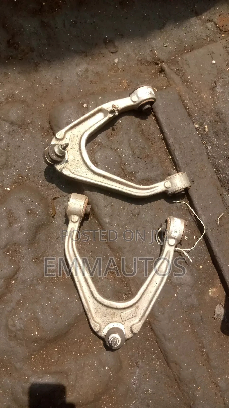 Upper Arms Control Maserati