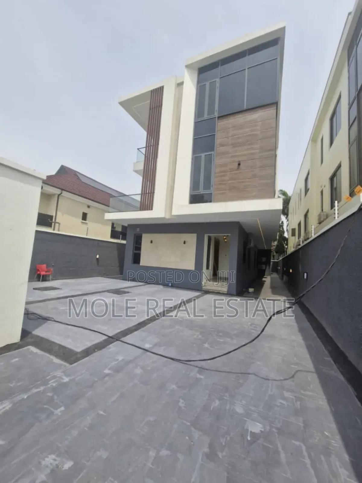 Furnished 4bdrm Duplex in Ogba for sale