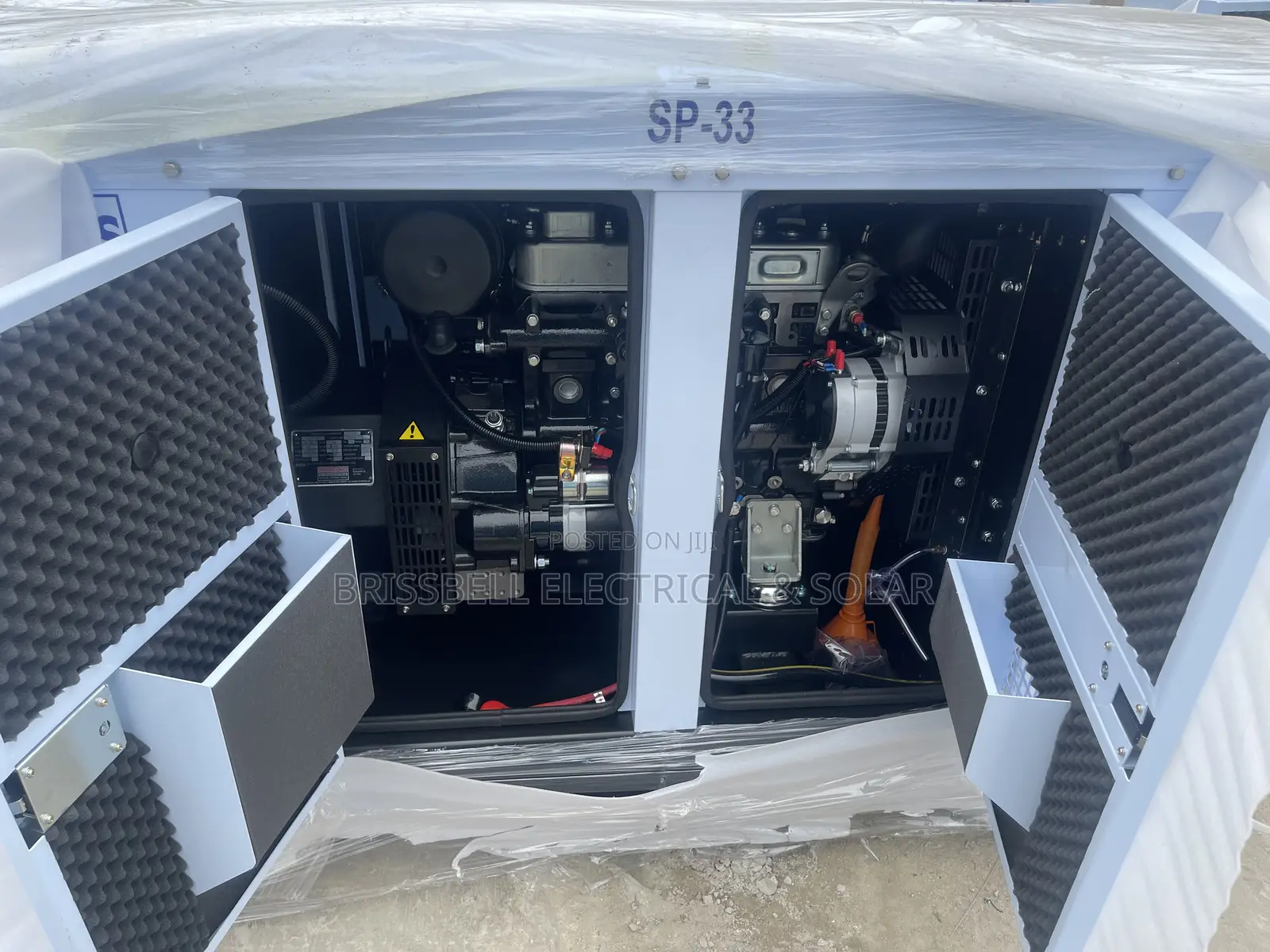 Silent England Perkins Soundproof Diesel Generator 33kva