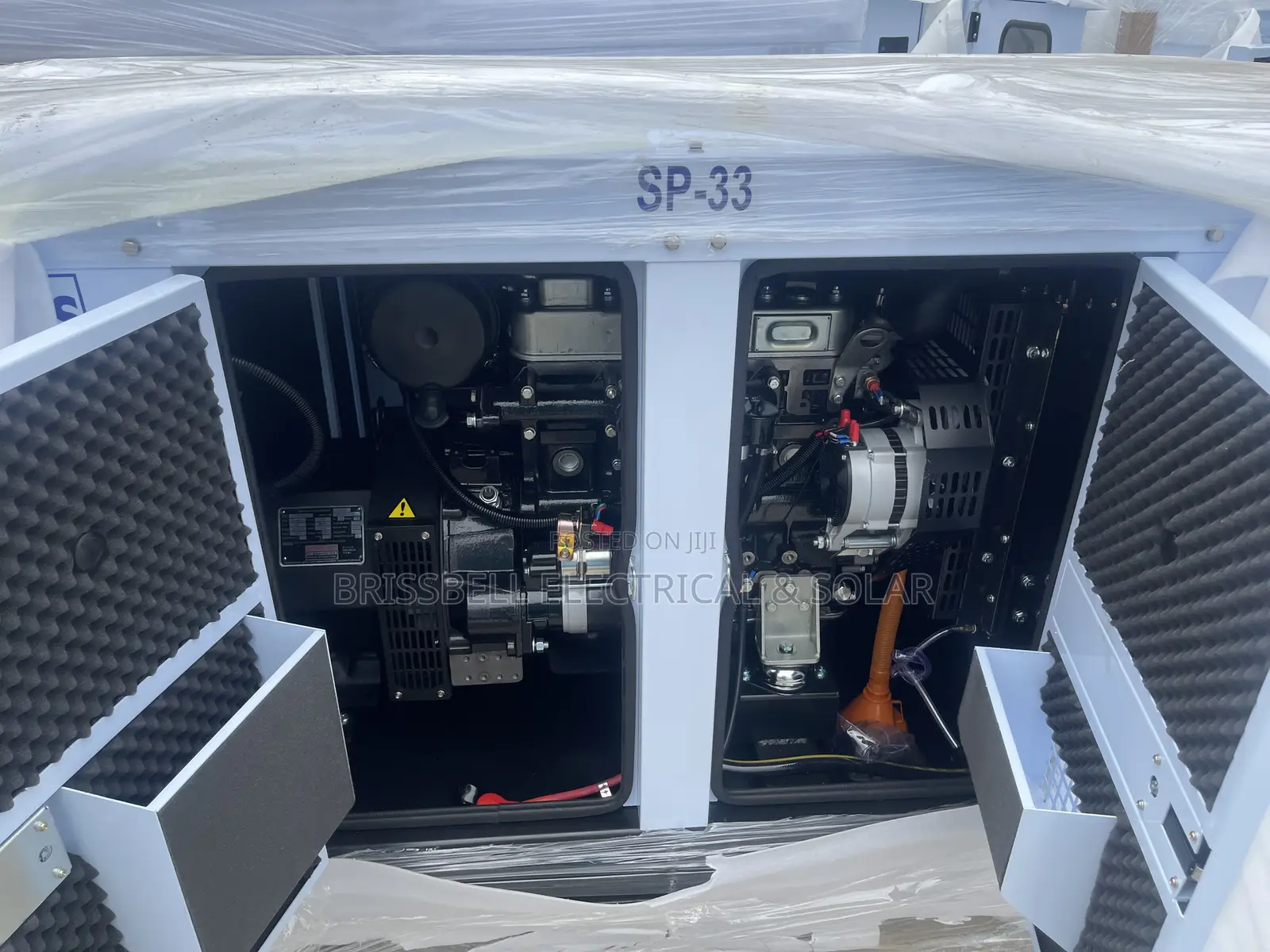 Silent England Perkins Soundproof Diesel Generator 33kva