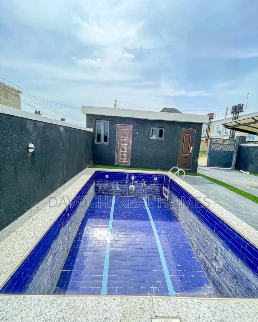 4bdrm Duplex in Ikota, Lekki for rent