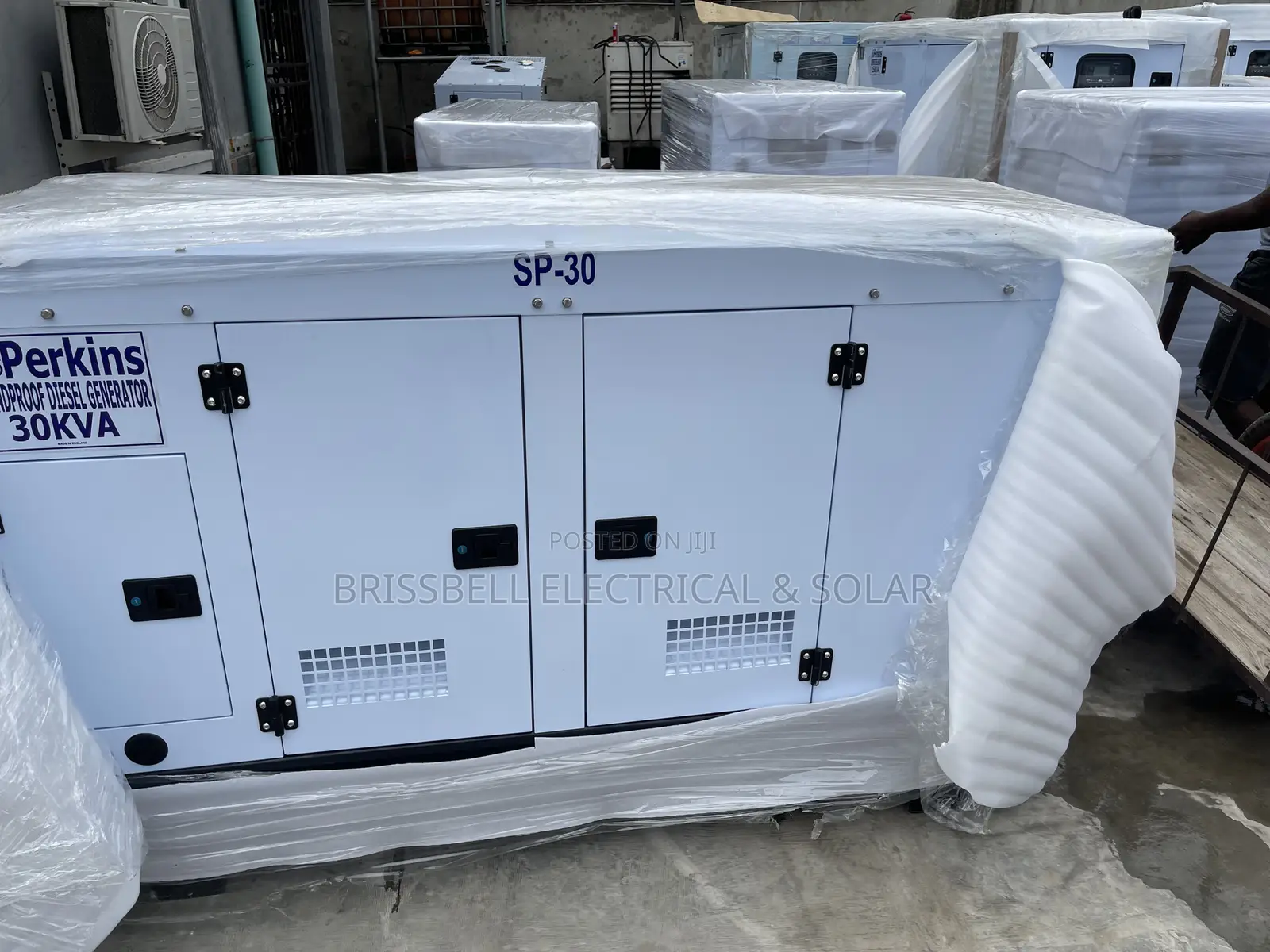 Silent England Perkins Soundproof Diesel Generator 30kva