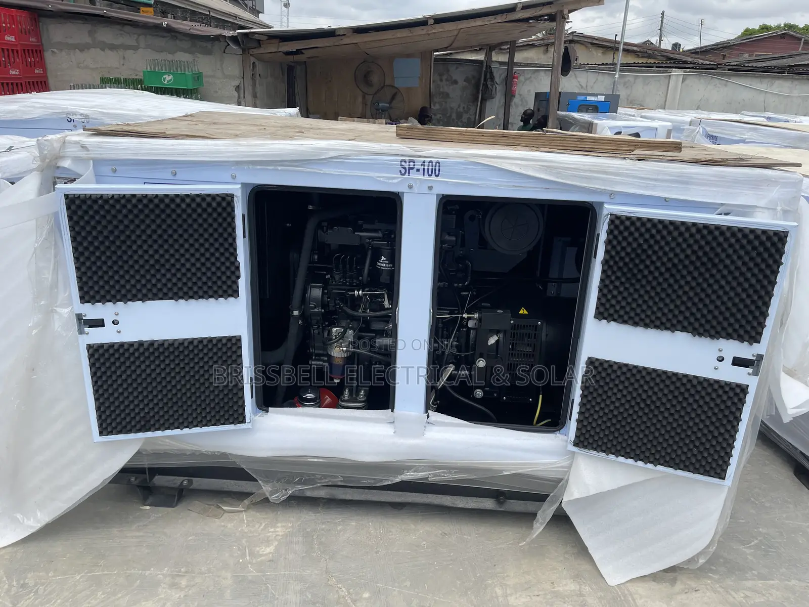 Silent England Perkins Soundproof Diesel Generator 100kva