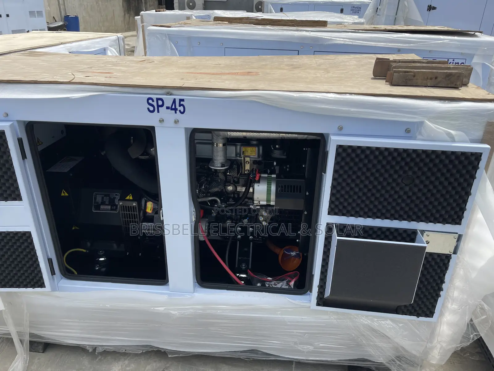 Silent England Perkins Soundproof Diesel Generator 45kva