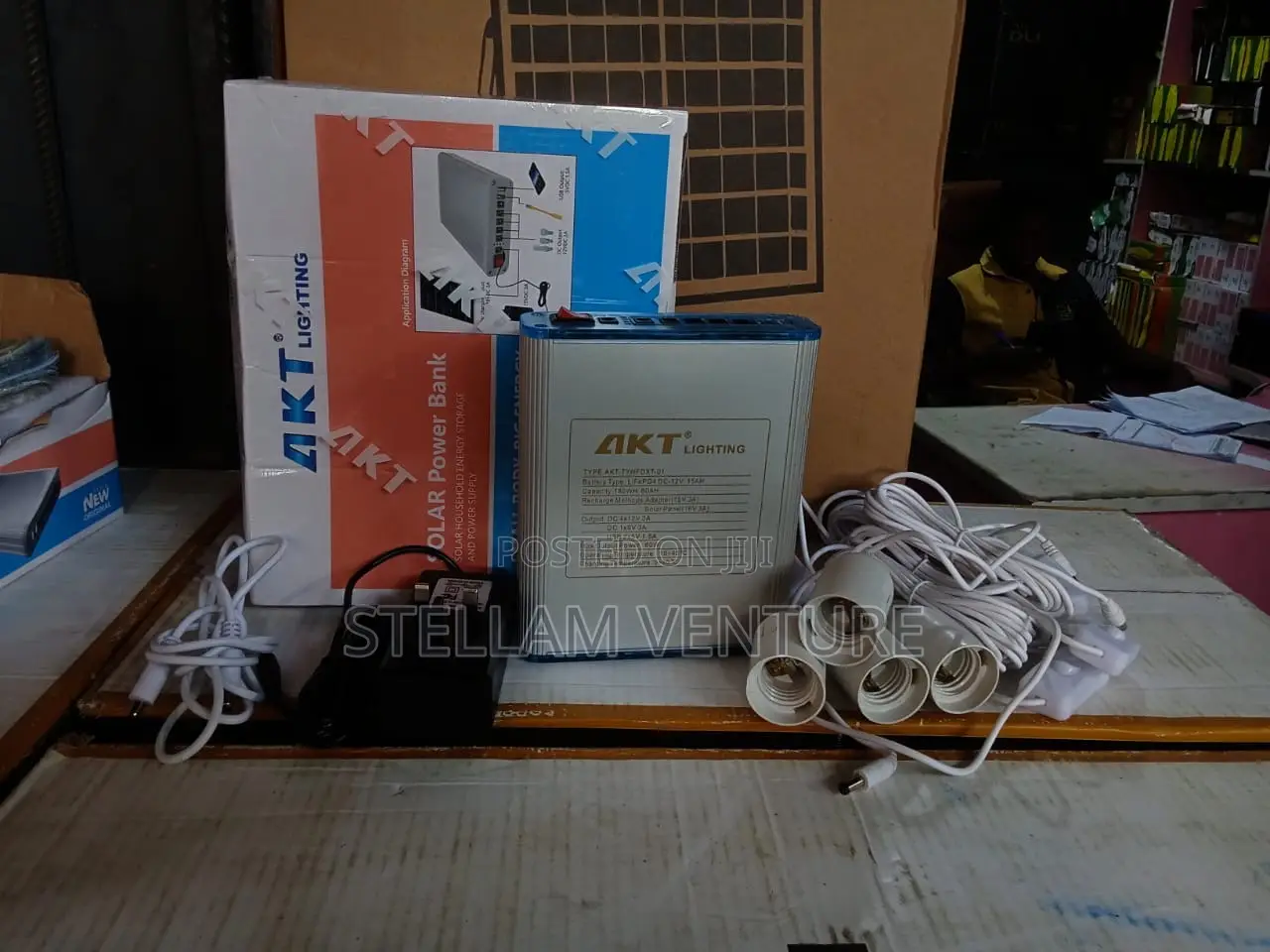 Akt Solar Power Bank Wwith Pannel