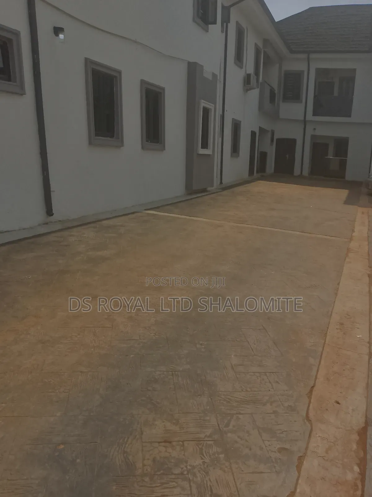 3bdrm Block of Flats in Benin City for sale
