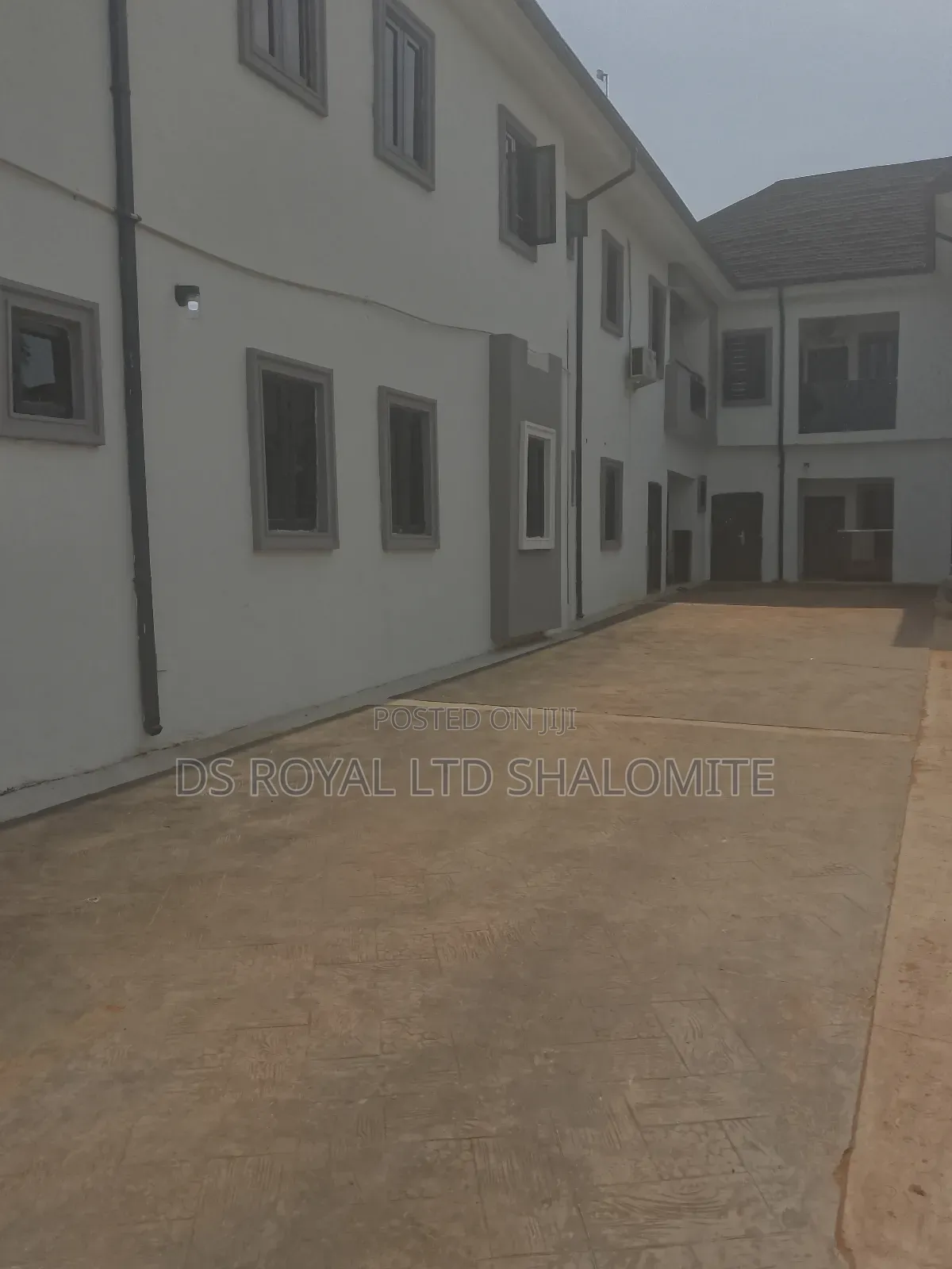 3bdrm Block of Flats in Benin City for sale