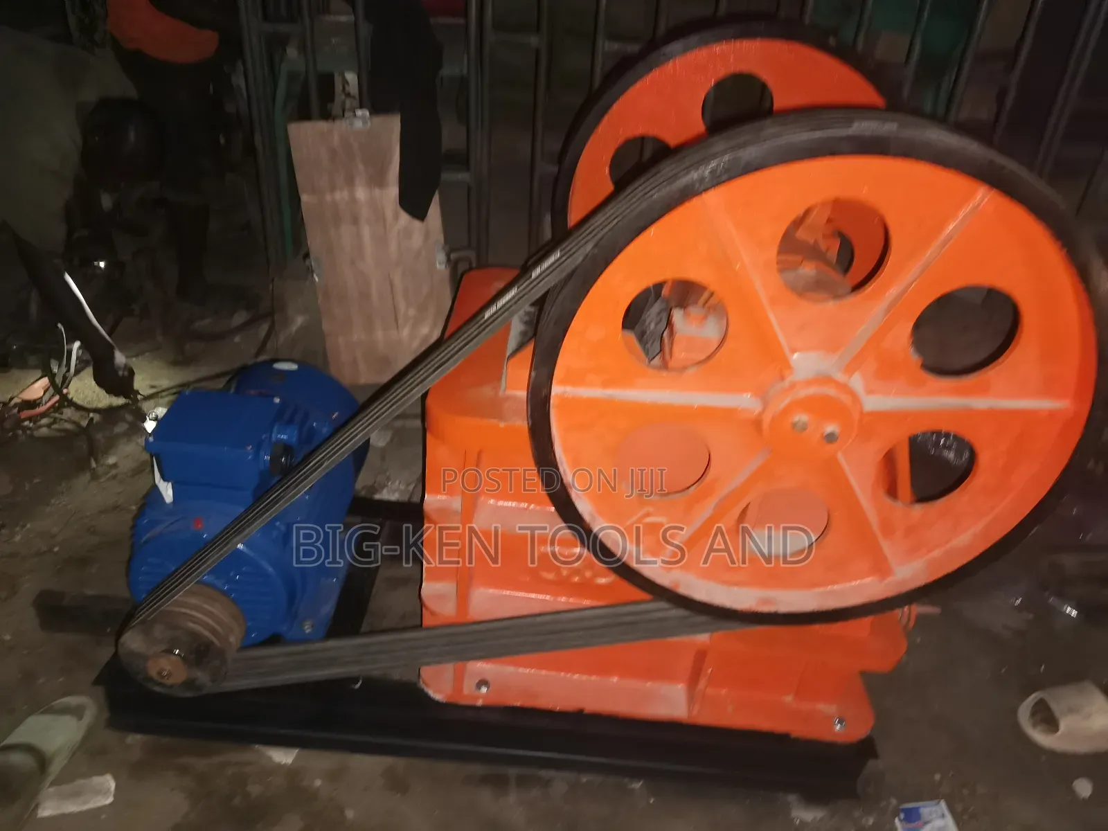 Pe 250 X 400 Stone/Rock Jaw Crusher Machine 5tons