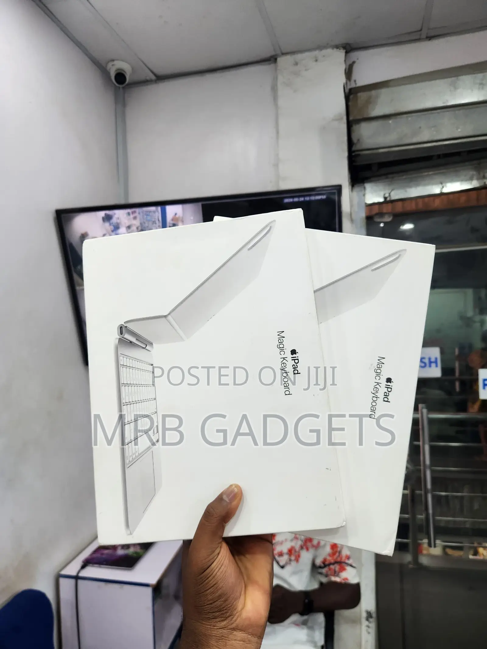Brand New Keyboard for iPad M4 M5