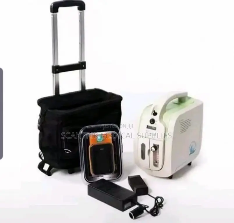 Portable Oxygen Concentrator With Trolley Bag and Battery