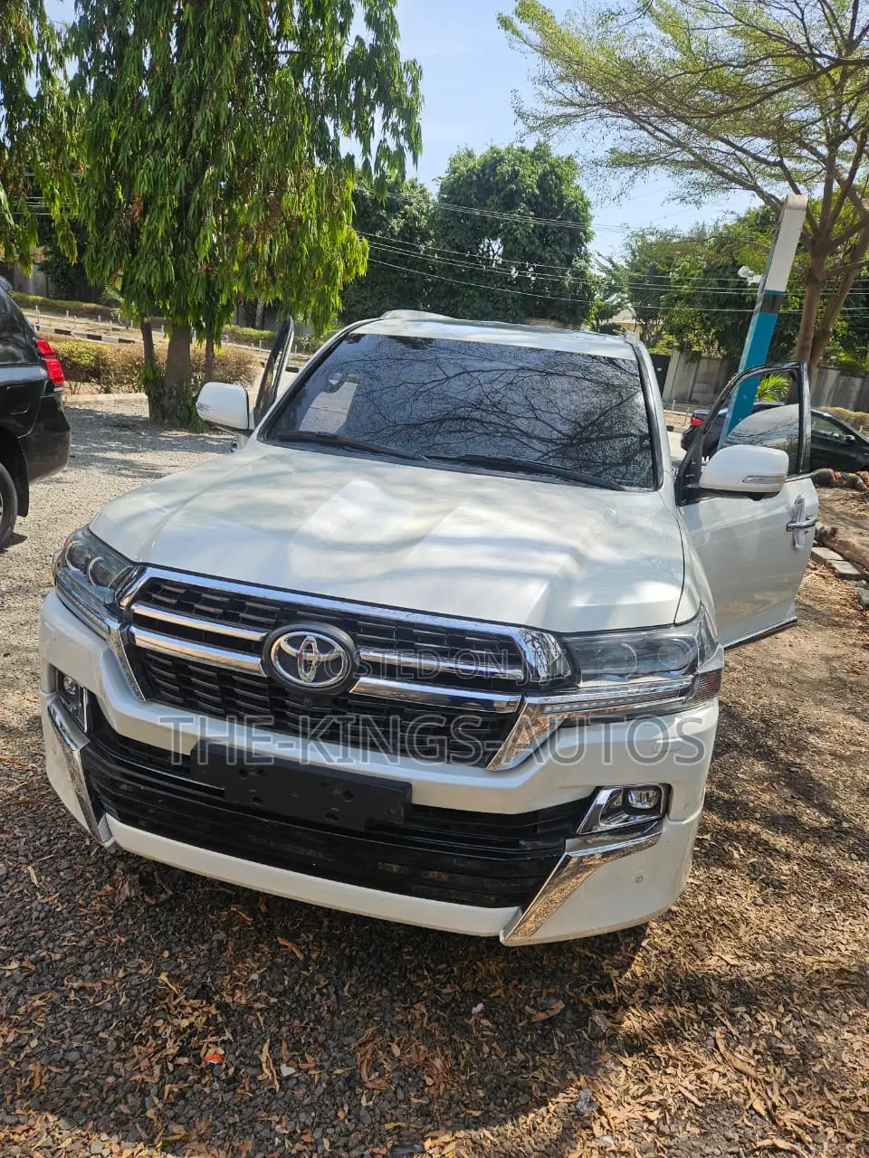 Toyota Land Cruiser 4.0 V6 GXR 2020 White