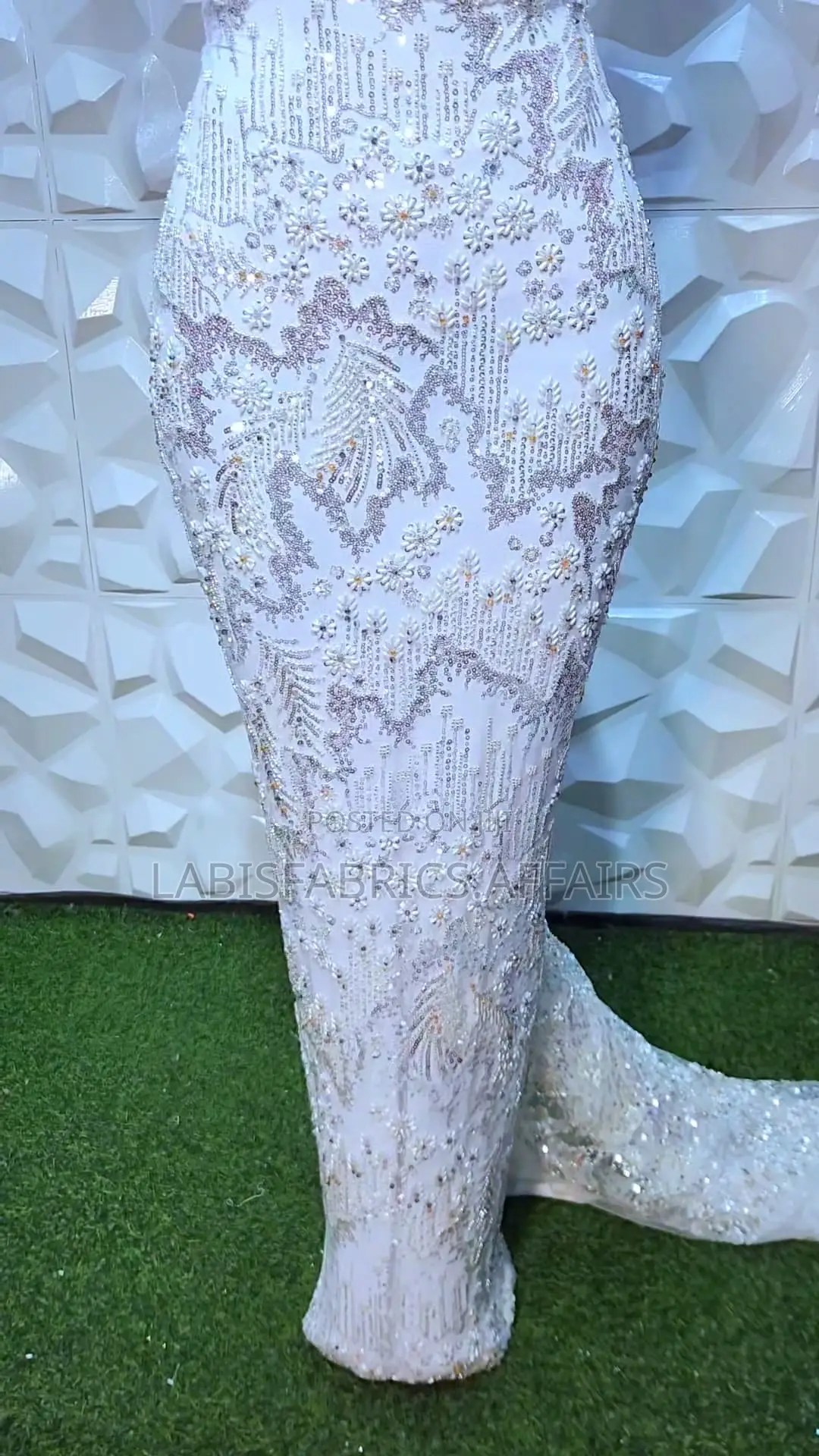 Geogeous Luxury Handbeaded