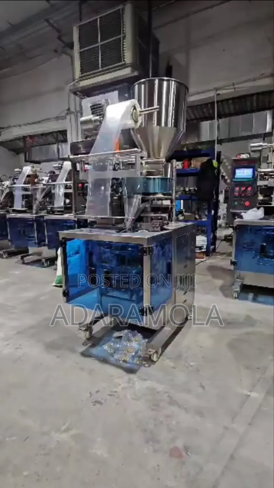 Granules Packaging Machine(4 Sides Sealing)