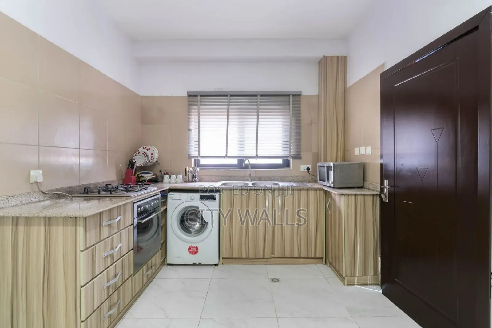 Furnished 3bdrm Apartment in Lekki Phase 1 for rent