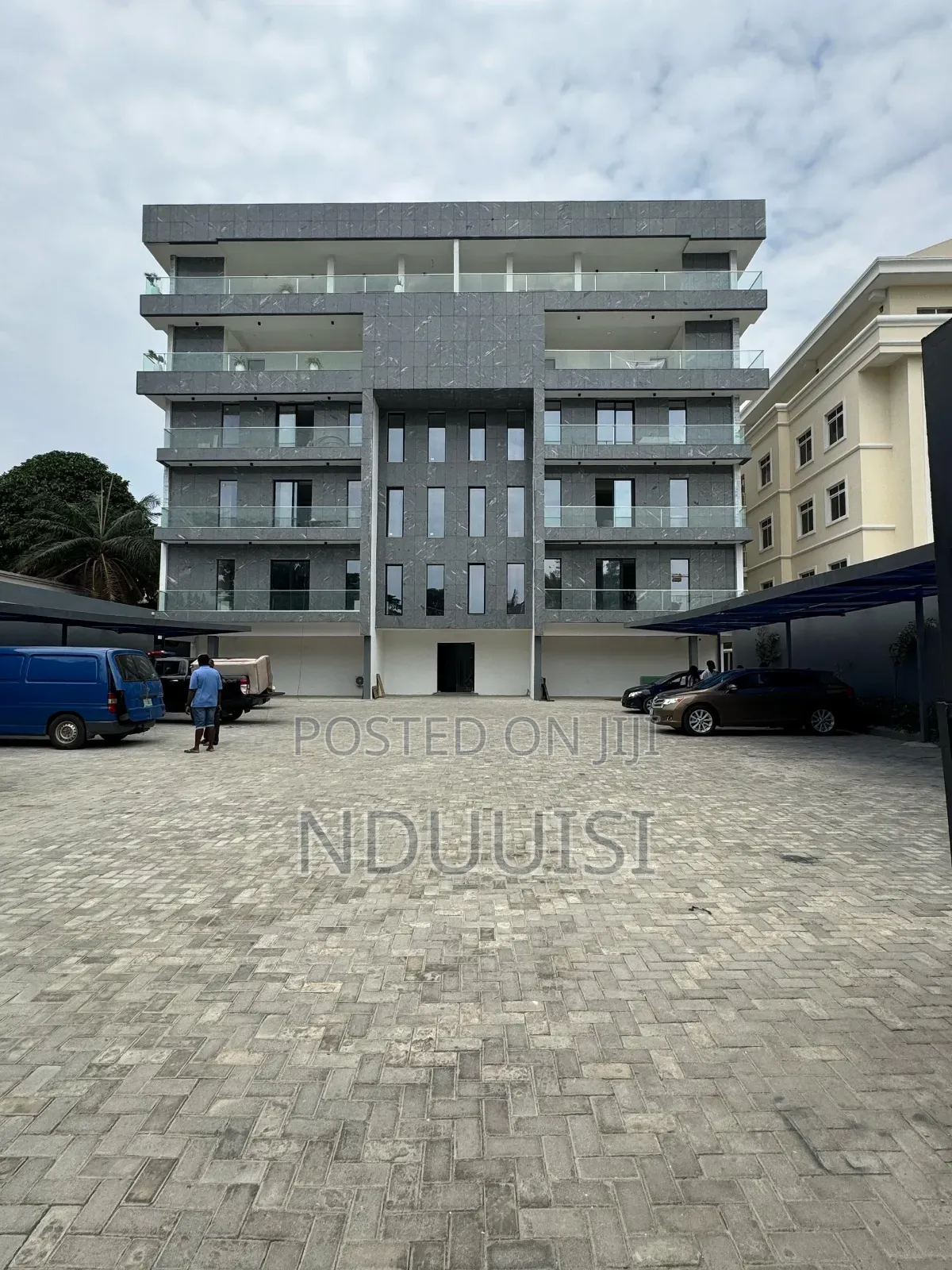 5bdrm Penthouse in Ikoyi for sale