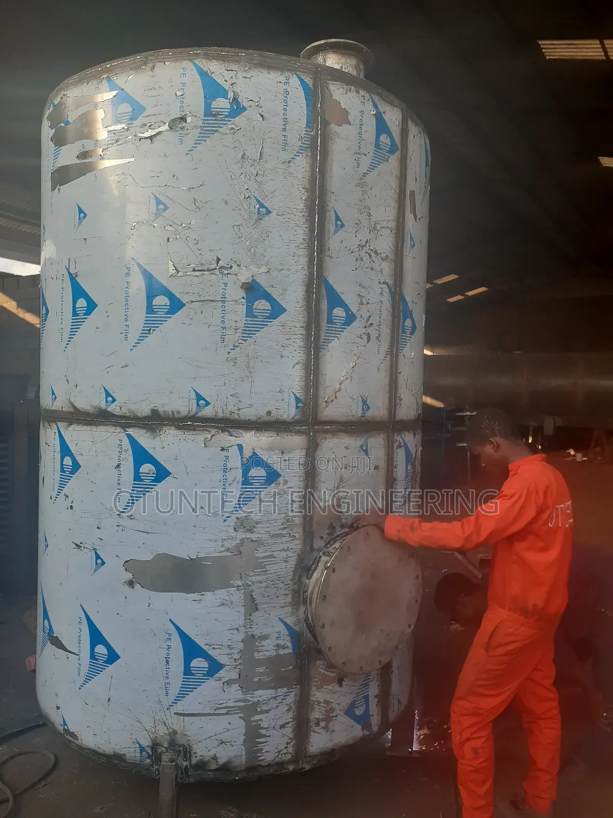 2000 Liters of Stainless Tank