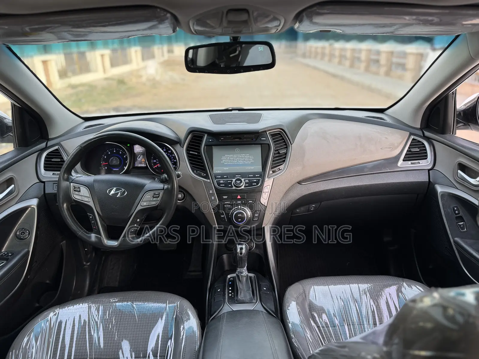 Hyundai Santa Fe 2014 White