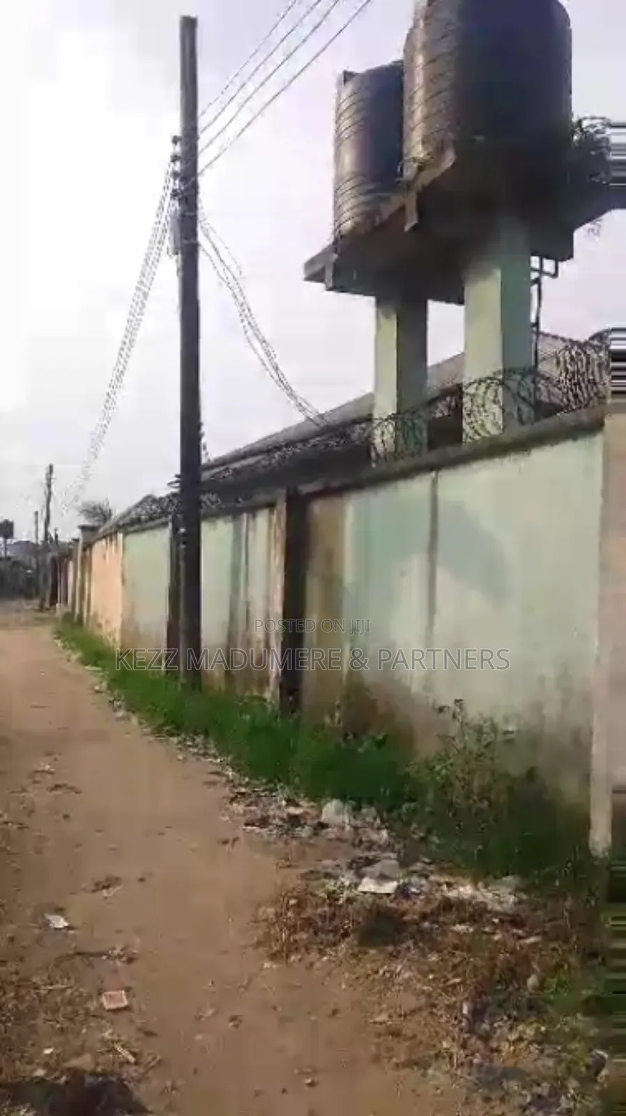 12bdrm Block of Flats in Sars Road Port for sale