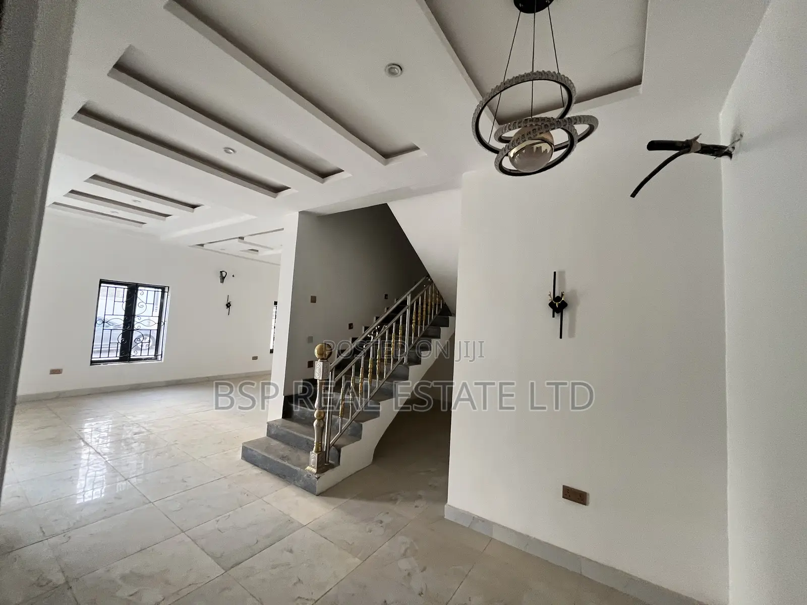 4bdrm Townhouse/Terrace in Jahi for sale
