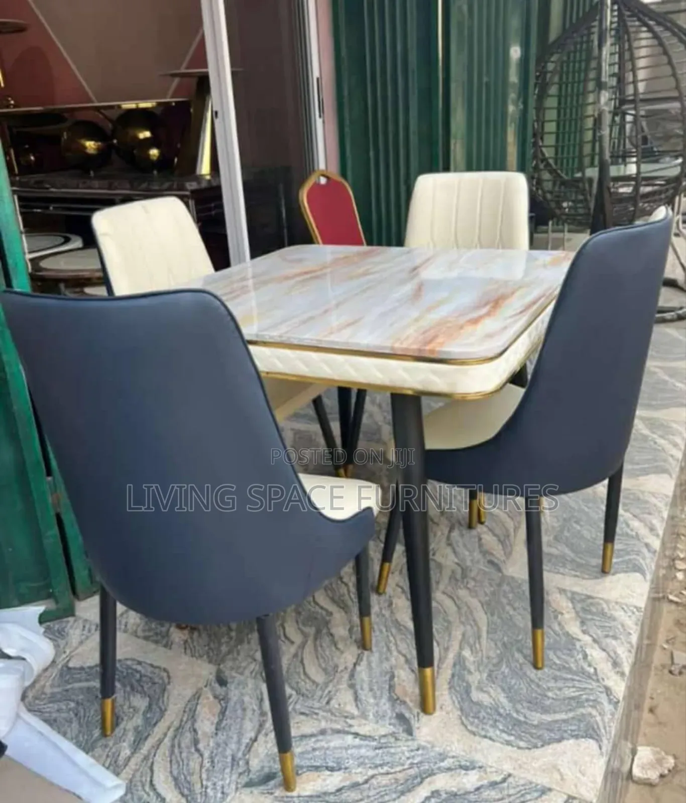 Set Of Dining Table With 4 Chairs